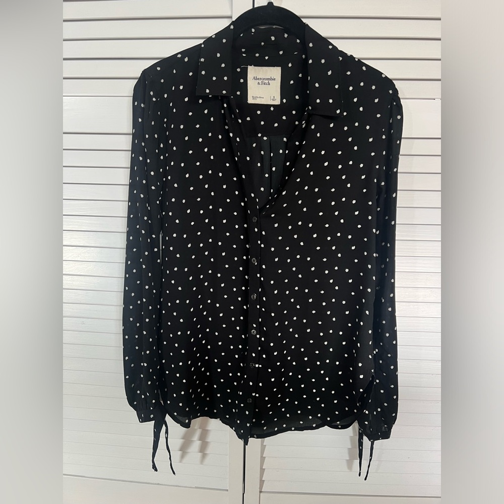 Abercrombie & Fitch Black Polka Dot Women's Top